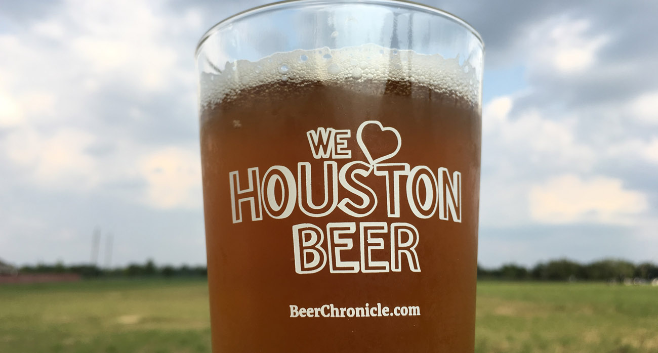 Beer-Chronicle-Houston-Beer-Eureka-heights-mini-boss-ipa-pint