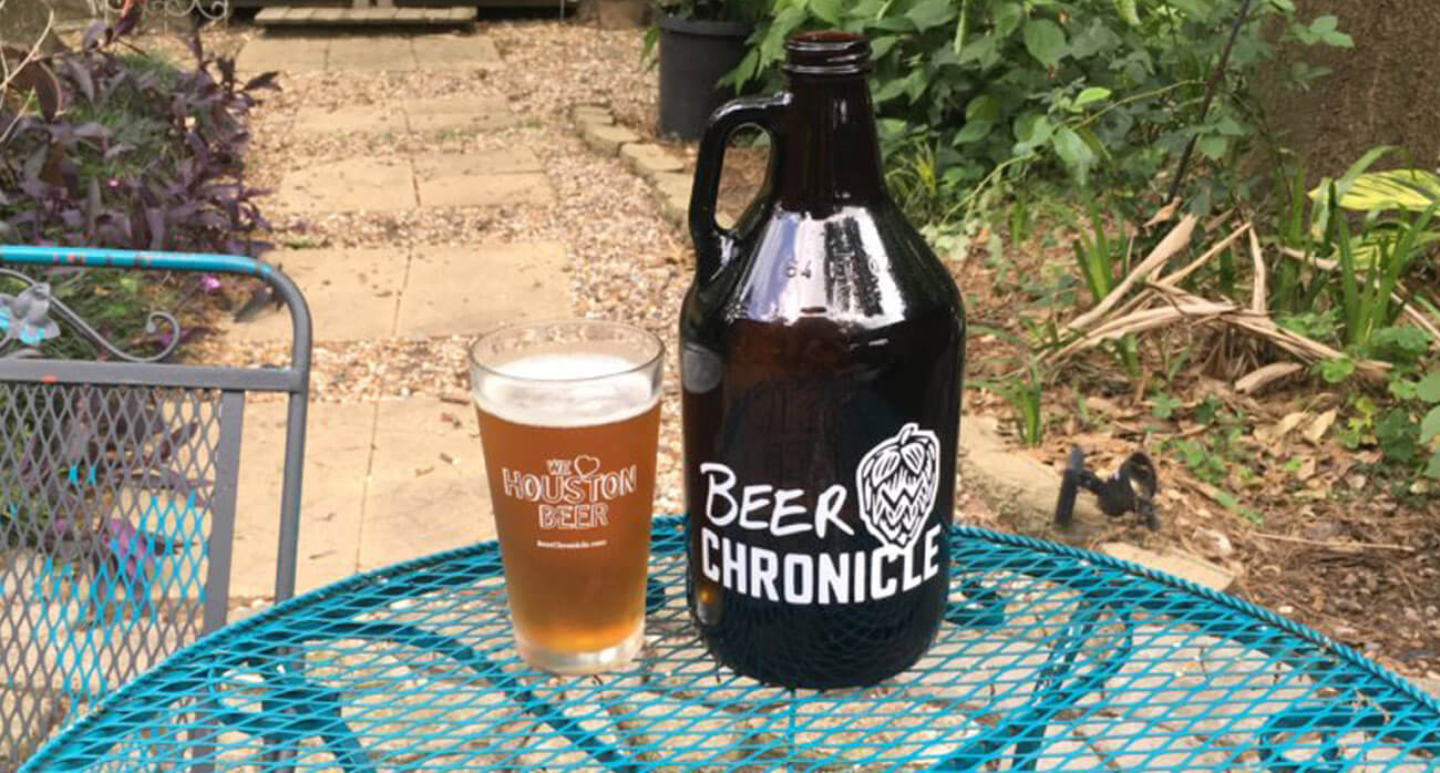 Beer-Chronicle-Houston-Beer-brash-fancy-sauce-ipa_0002_we-love-houston-pint-glass