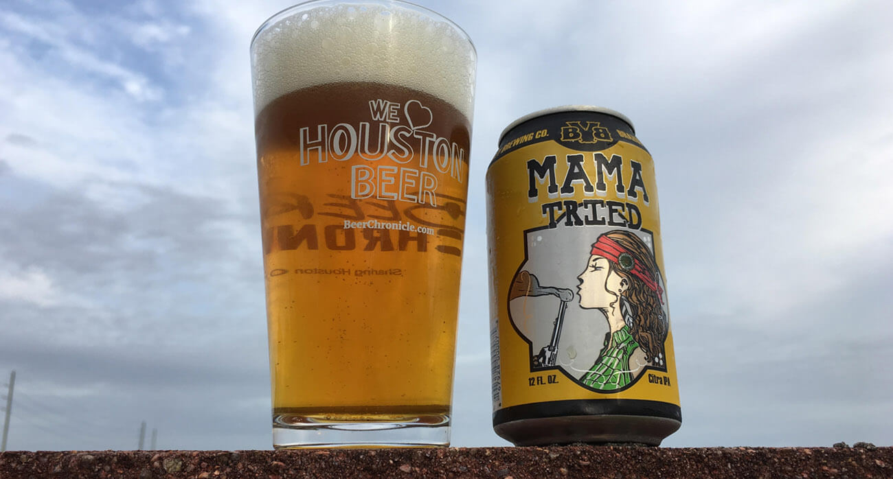 Beer-Chronicle-Houston-Beer-brazos-valley-brewing-mama-tried-ipa-citra_0002_we-love-houston-pint-glass