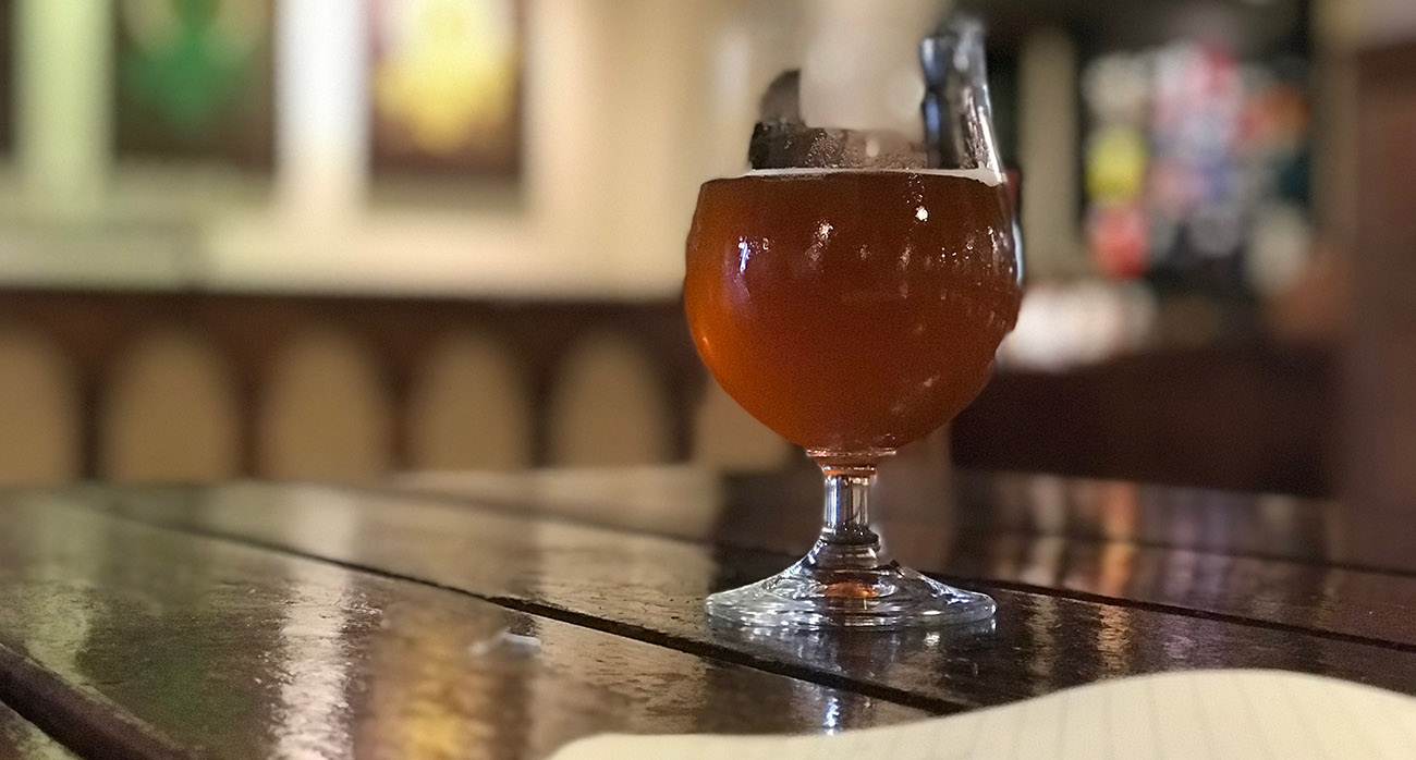 Beer-Chronicle-Houston-Beer-saint-arnold-fresh-hop-elissa-ipa-glass