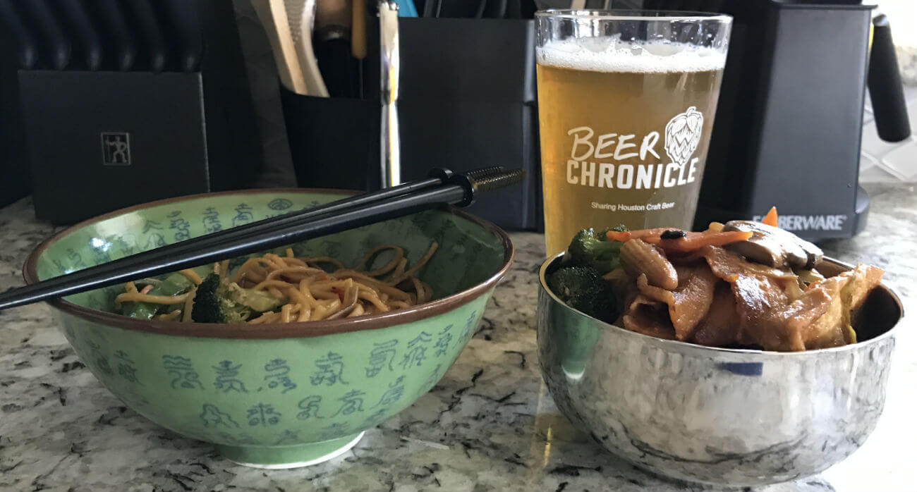Beer-Chronicle-Houston-Craft-Beer-Review-5-OClock-Pils-Beer-Behind-Asian-Food