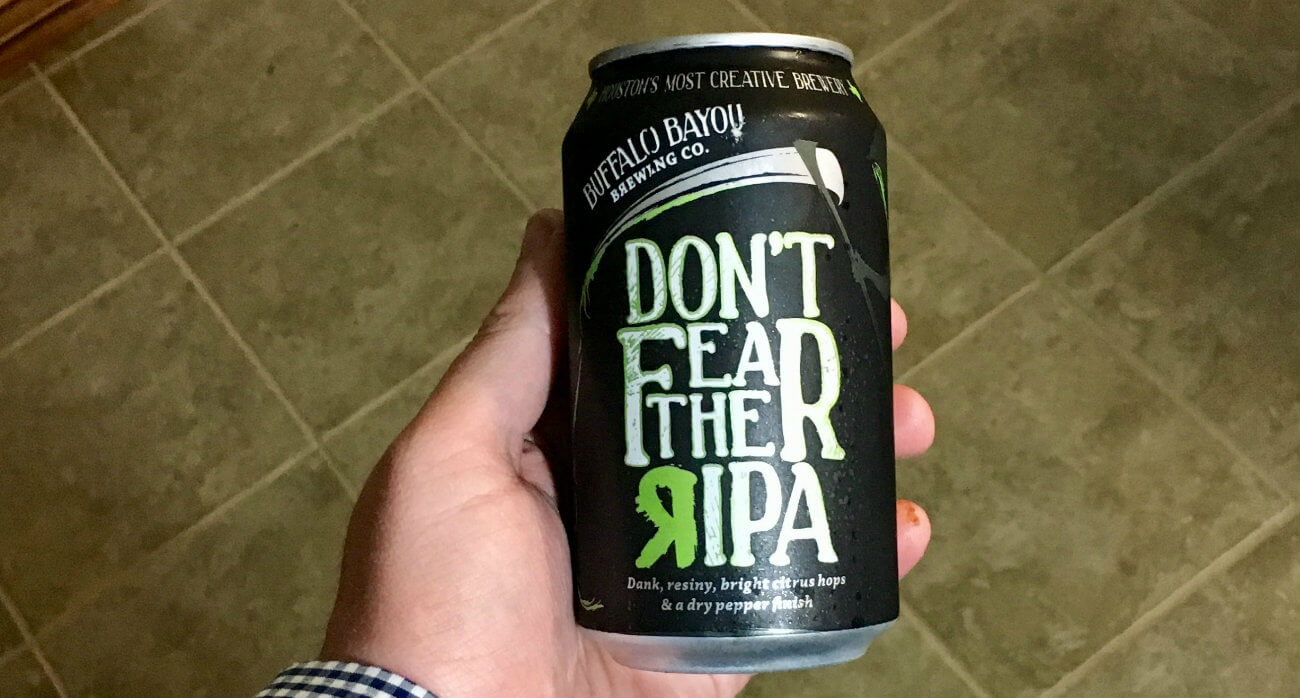 Beer-Chronicle-Houston-Craft-Beer-Review-Buffalo-Bayou-Dont-Fear-The-RIPA-Can-in-Hand