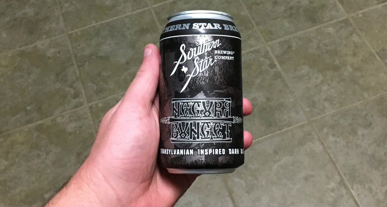 Beer-Chronicle-Houston-Craft-Beer-Review-Southern-Star-Negura-Bunget-Can-In-Hand
