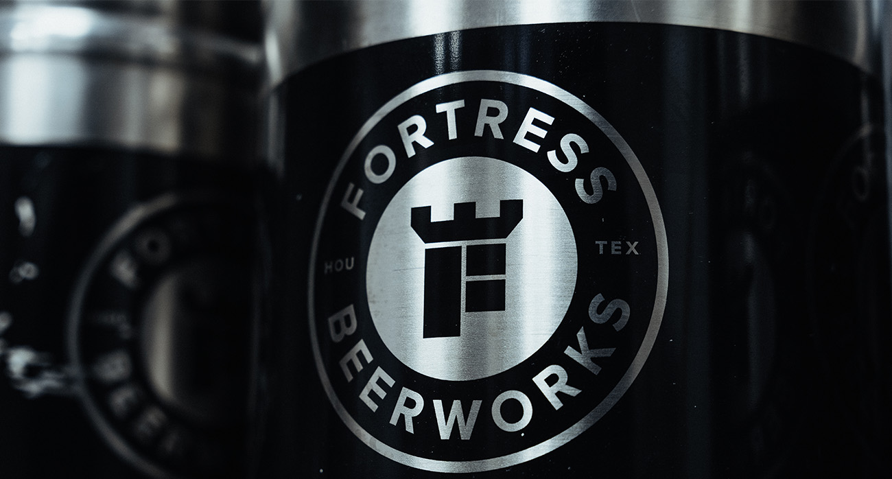 Beer-Chronicle-Houston-Fortress-Beerworks-label-design-anthony-gorrity_0004_-kegs-josh-olalde
