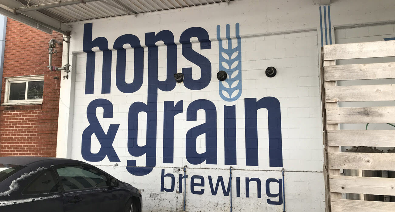 Beer-Chronicle-Houston-hops-and-grain-brewing-logo-mural