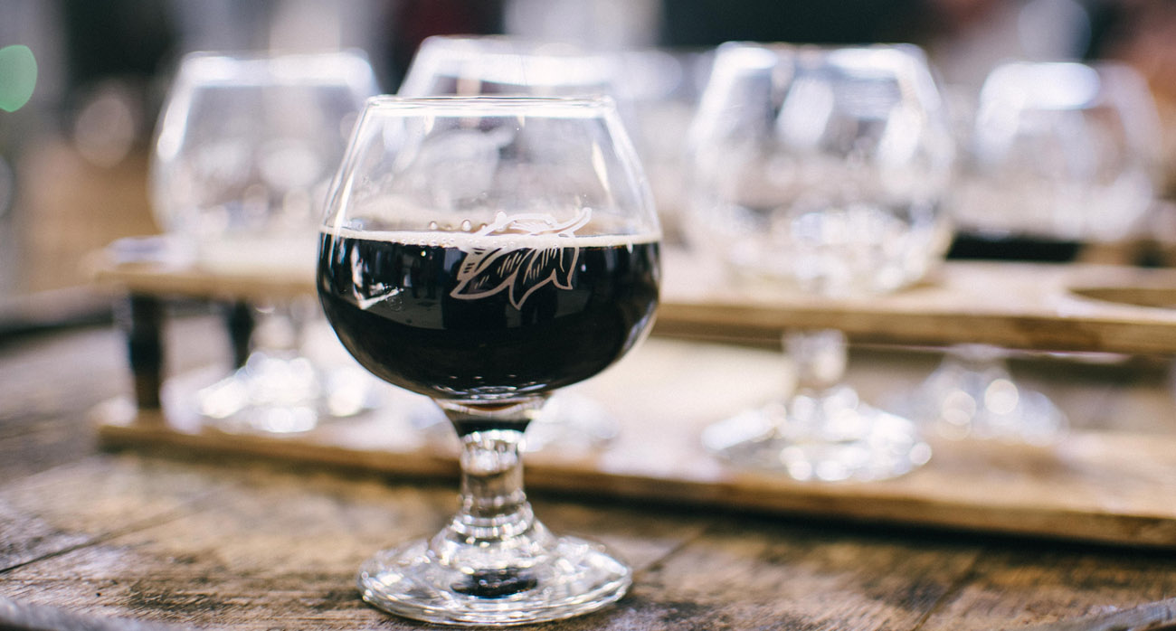 Beer Glassware Guide: How to Choose the Right Beer Glassware