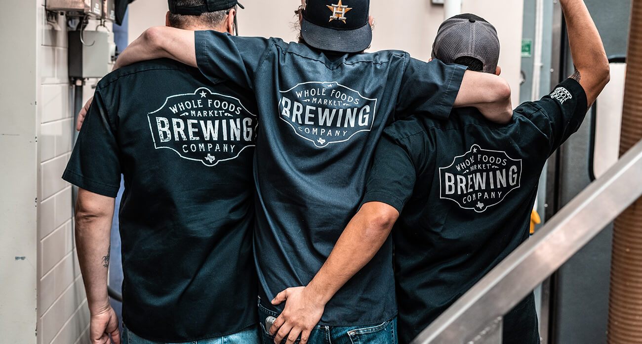 Beer-Chronicle-Houston-whole-foods-brewing-whole-foods-brewing-josh-olalde-butt-grab