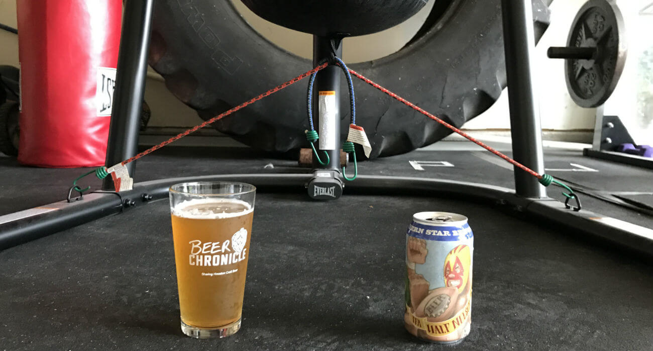 Houston-Beer-Chronicle-Craft-Beer-Review-Half-Nelson-IPA-Beer-In-Gym