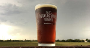 beer-chronicle-houston-beer-town-in-city-amber_0001_-we-love-houston-beer-pint-glass