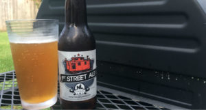 beer-chronicle-houston-craft-beer-no-label-first-street-ale-pint-bottle