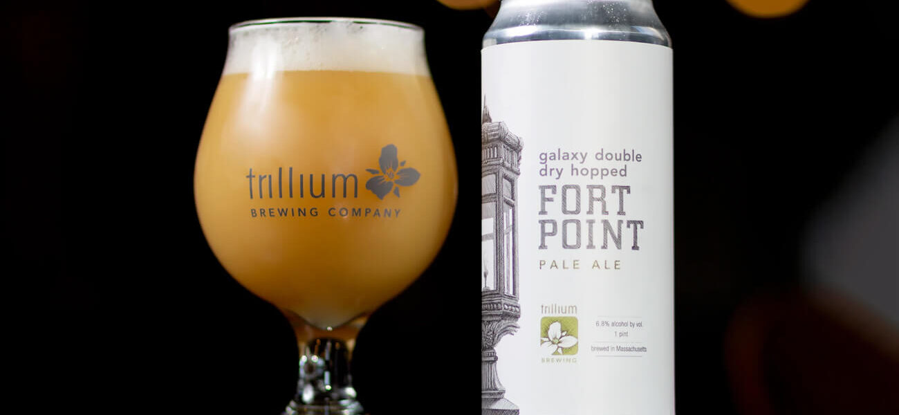 beer-chronicle-houston-trillium-in-texas-galaxy-hop-fort-point-pale-ale-can-and-tulip-glass