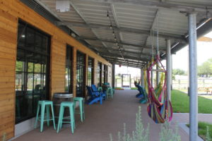 Beer-Chronicle-Houston-Frost-Town-Brewing-covered-patio